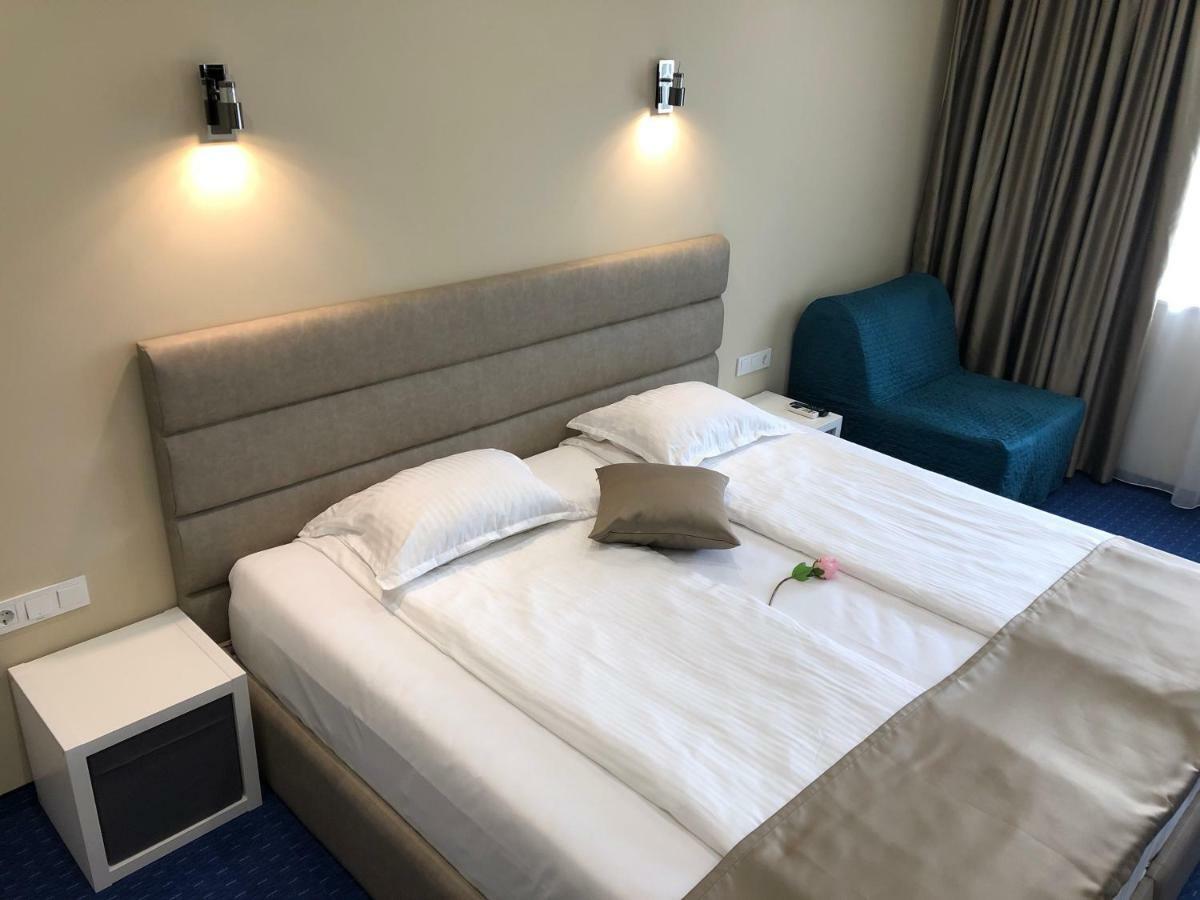 Family Hotel Avenue 希典 外观 照片
