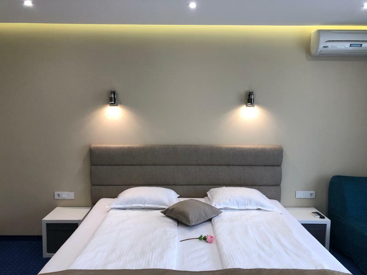 Family Hotel Avenue 希典 外观 照片