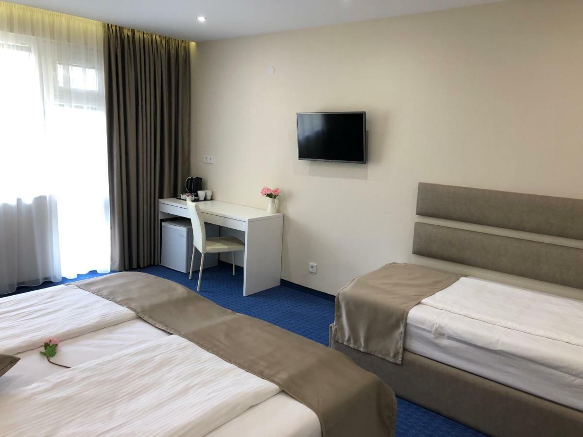 Family Hotel Avenue 希典 外观 照片